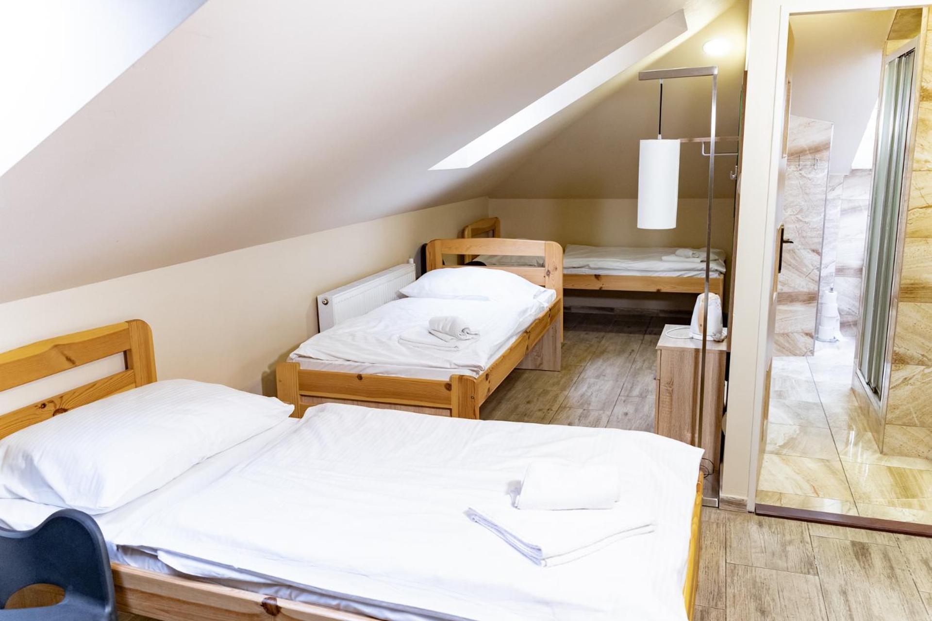 Hotel Taurus Ostrava Extérieur photo