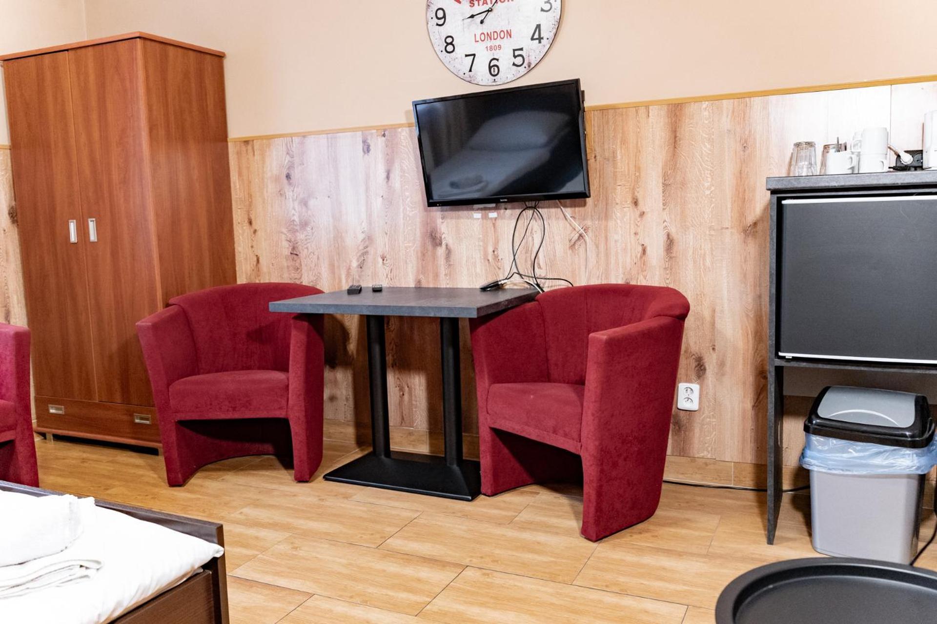 Hotel Taurus Ostrava Extérieur photo