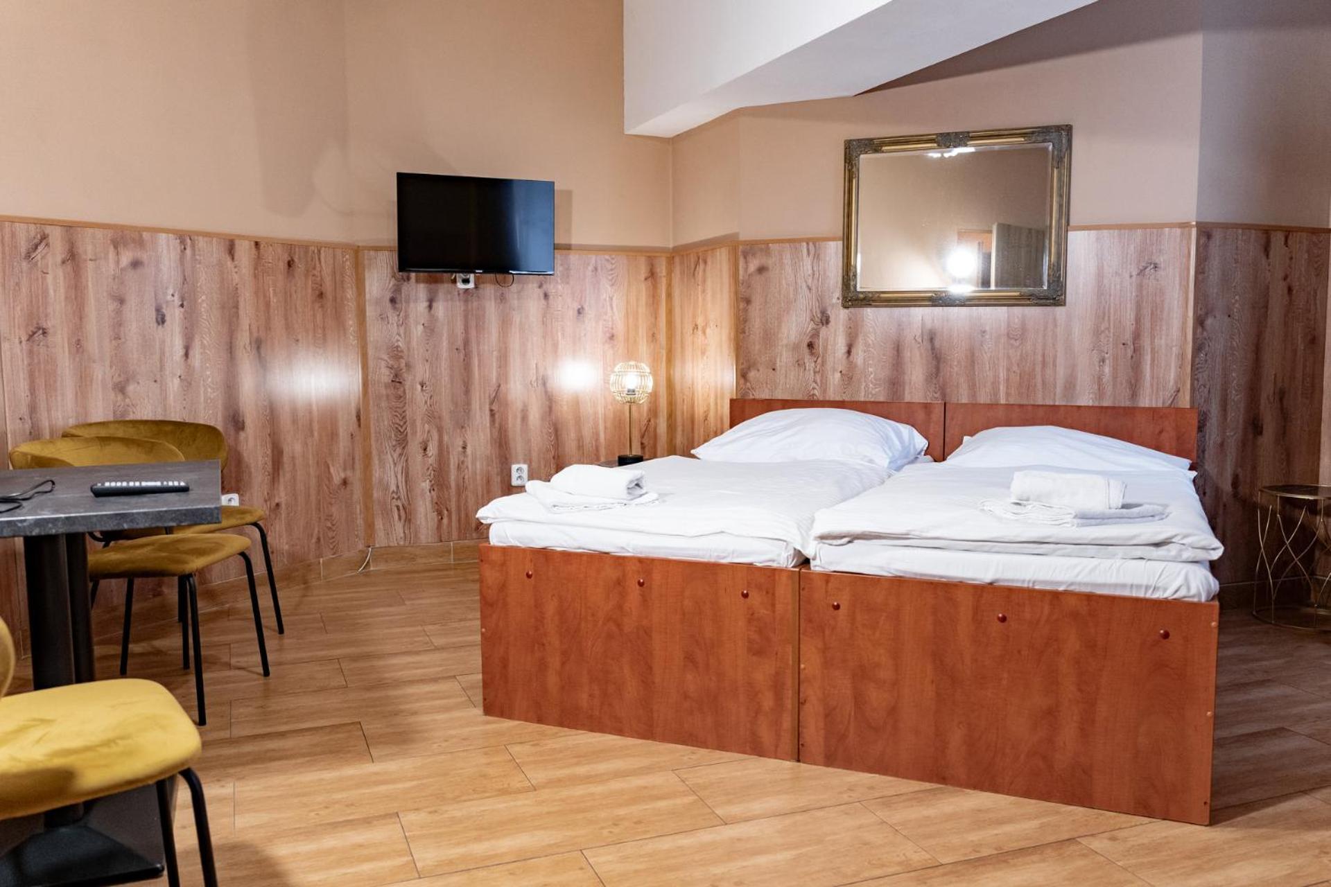 Hotel Taurus Ostrava Extérieur photo