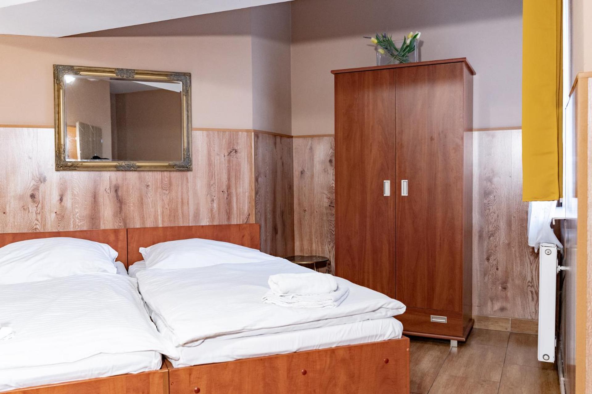Hotel Taurus Ostrava Extérieur photo