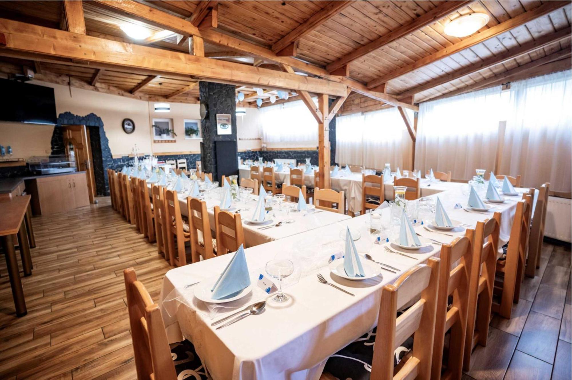 Hotel Taurus Ostrava Extérieur photo