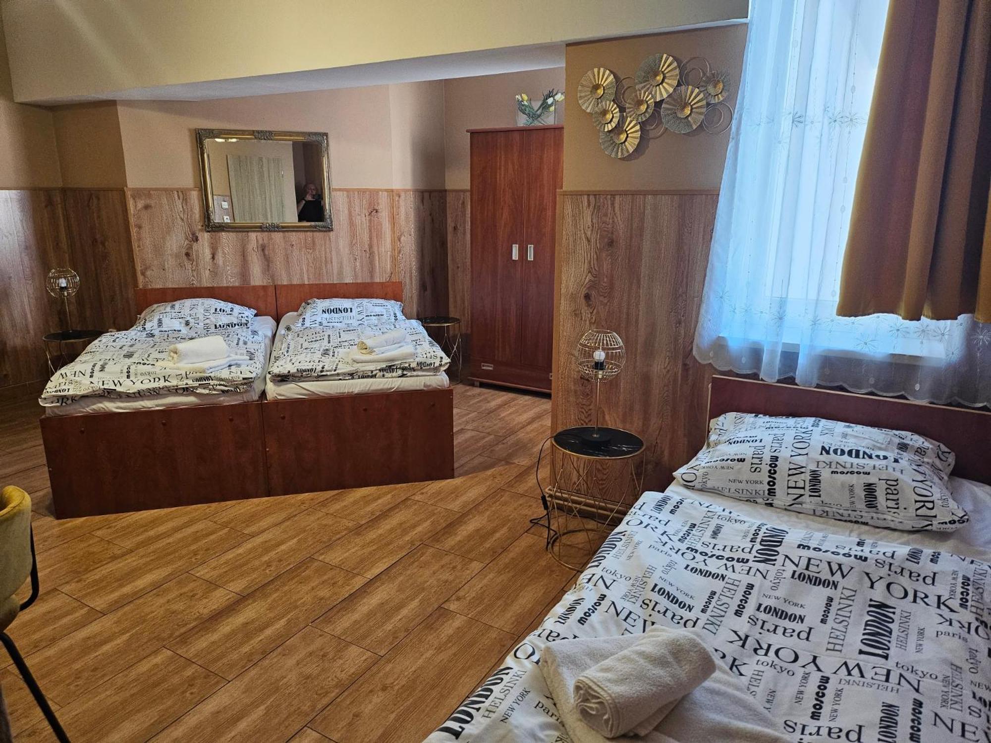 Hotel Taurus Ostrava Extérieur photo