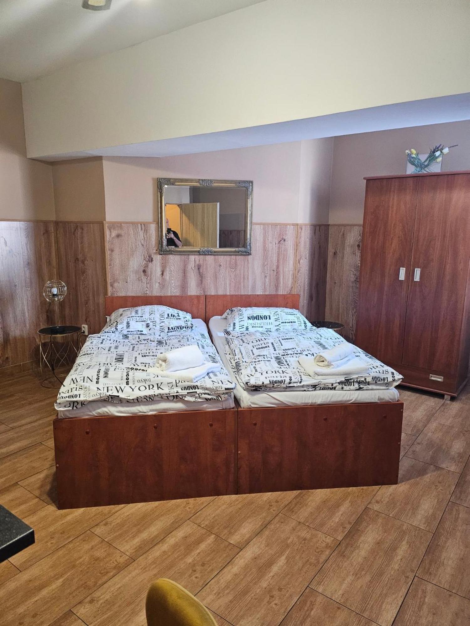 Hotel Taurus Ostrava Extérieur photo