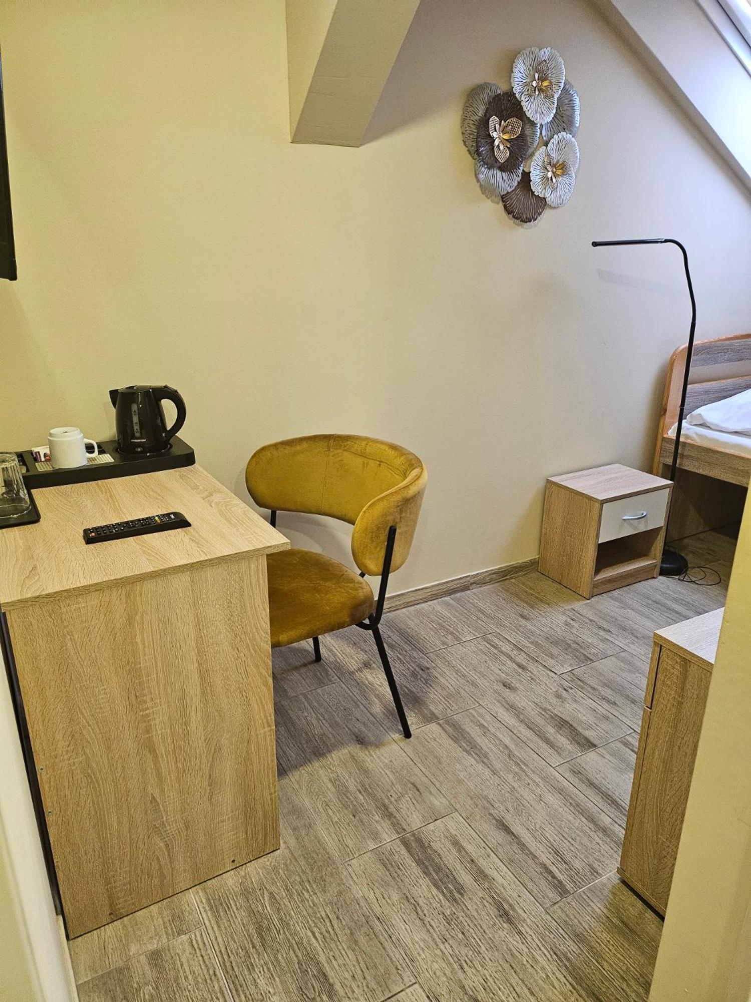 Hotel Taurus Ostrava Extérieur photo