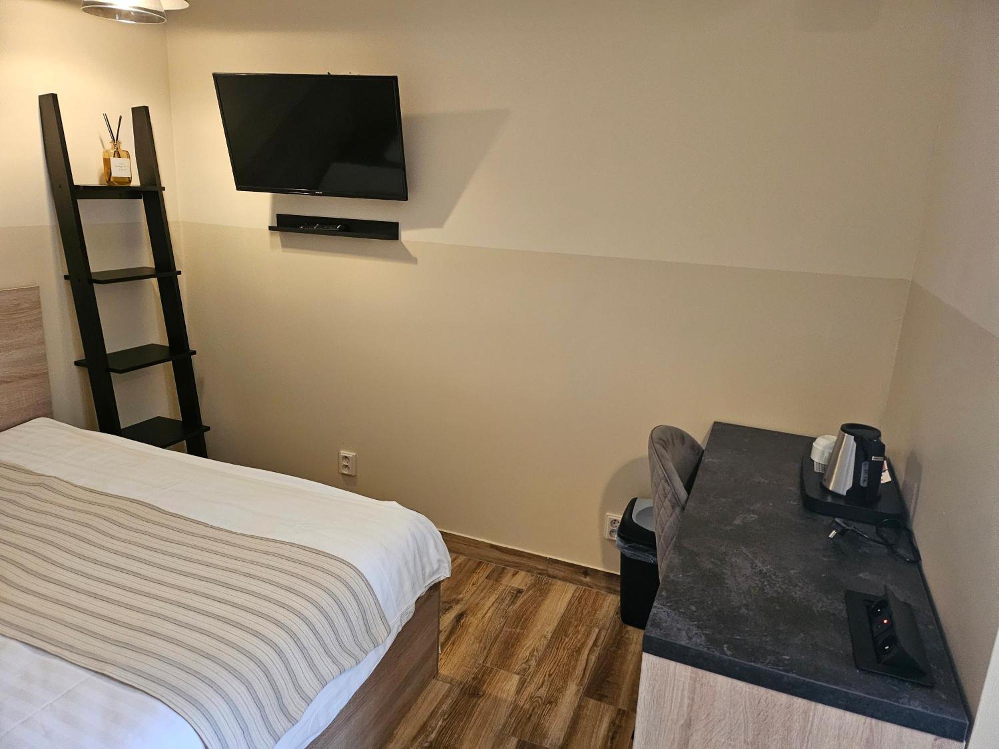 Hotel Taurus Ostrava Extérieur photo